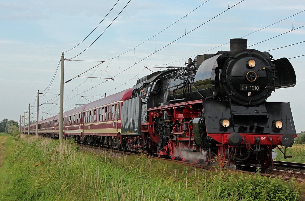 03 1010 mit dem Metal Train in Borsfleth am 03.08.2011