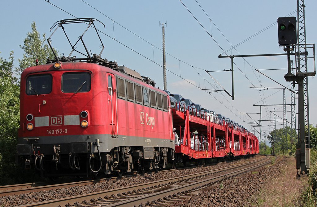 140 172-8 mit Autozug in Porz Wahn am 17.05.2011