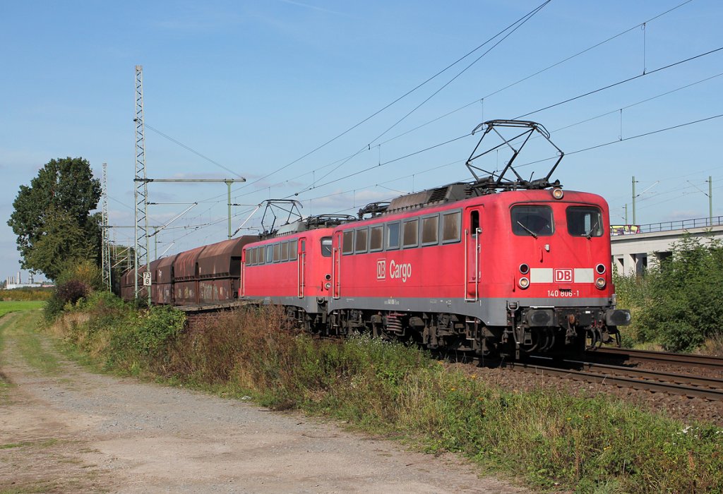 140 806-1 und 140 805-1 in Porz Wahn am 30.09.2012