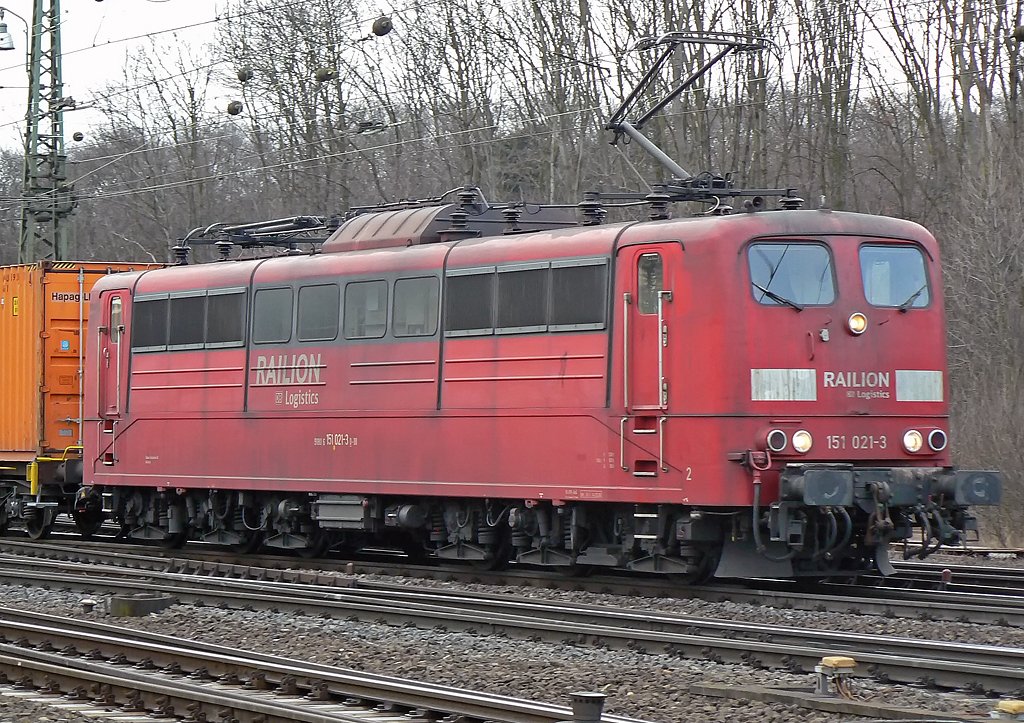 151 021-3 in Gremberg am 24.02.2010