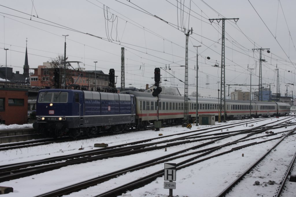 181 201 mit einem IC in Koblenz HBF am 30.12.2010