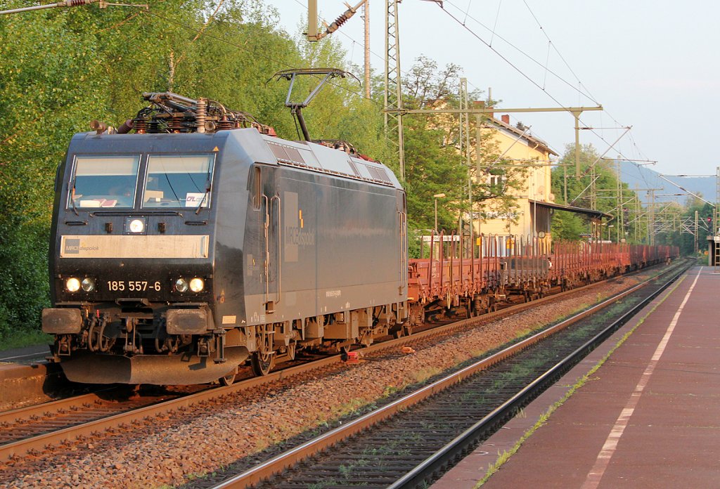 185 557-6 der MRCE/CFL in Bonn Oberkassel am 26.04.2011