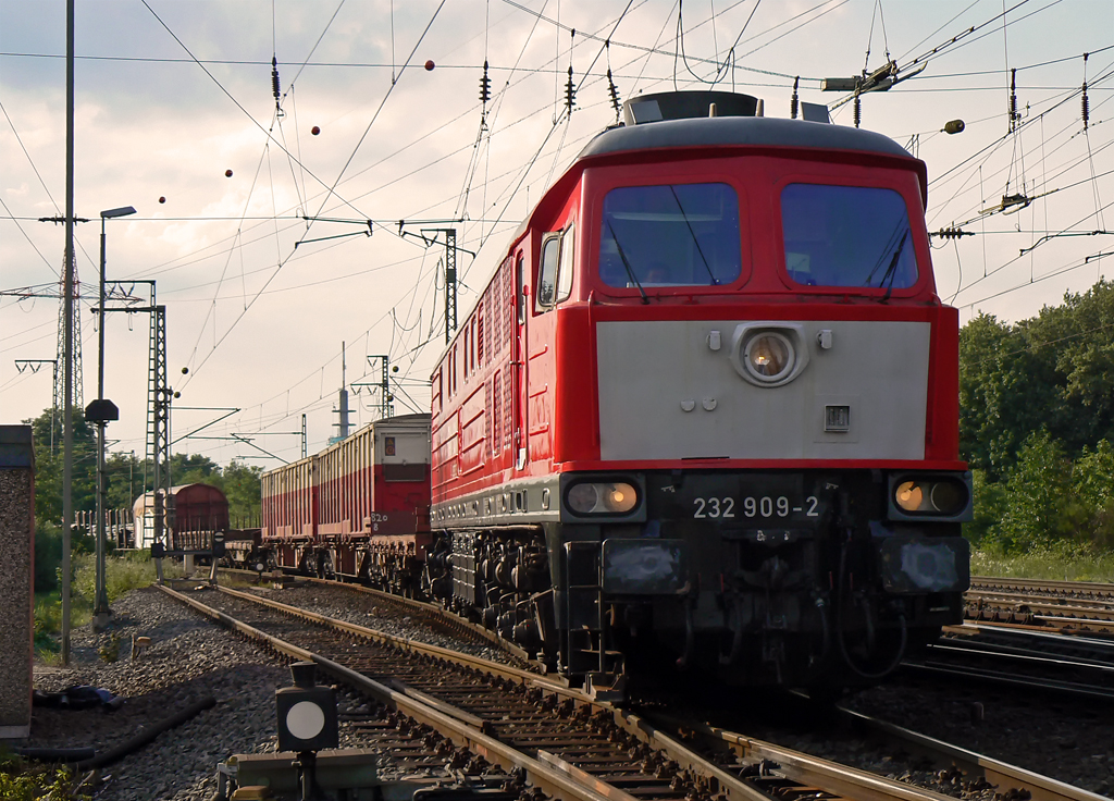 232 909-2 in Gremberg am 12.08.2010