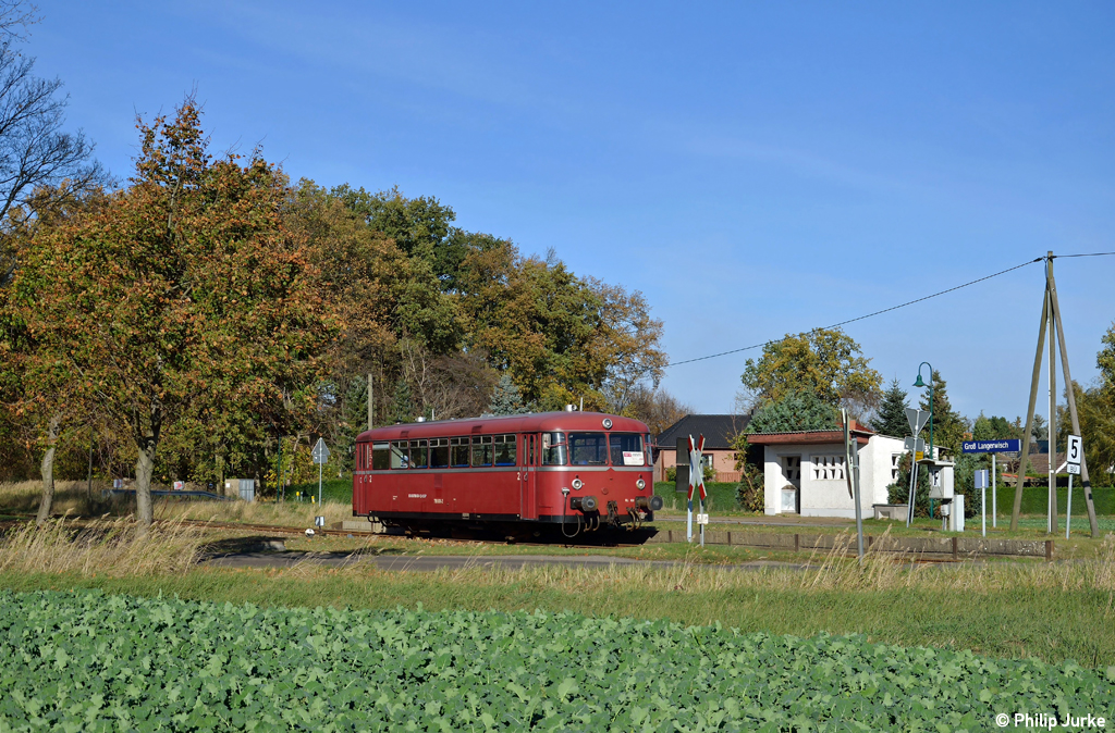 798 610-1 als PEG 79742 nach Putlitz am 29.10.2012 in Gro Langenwisch.