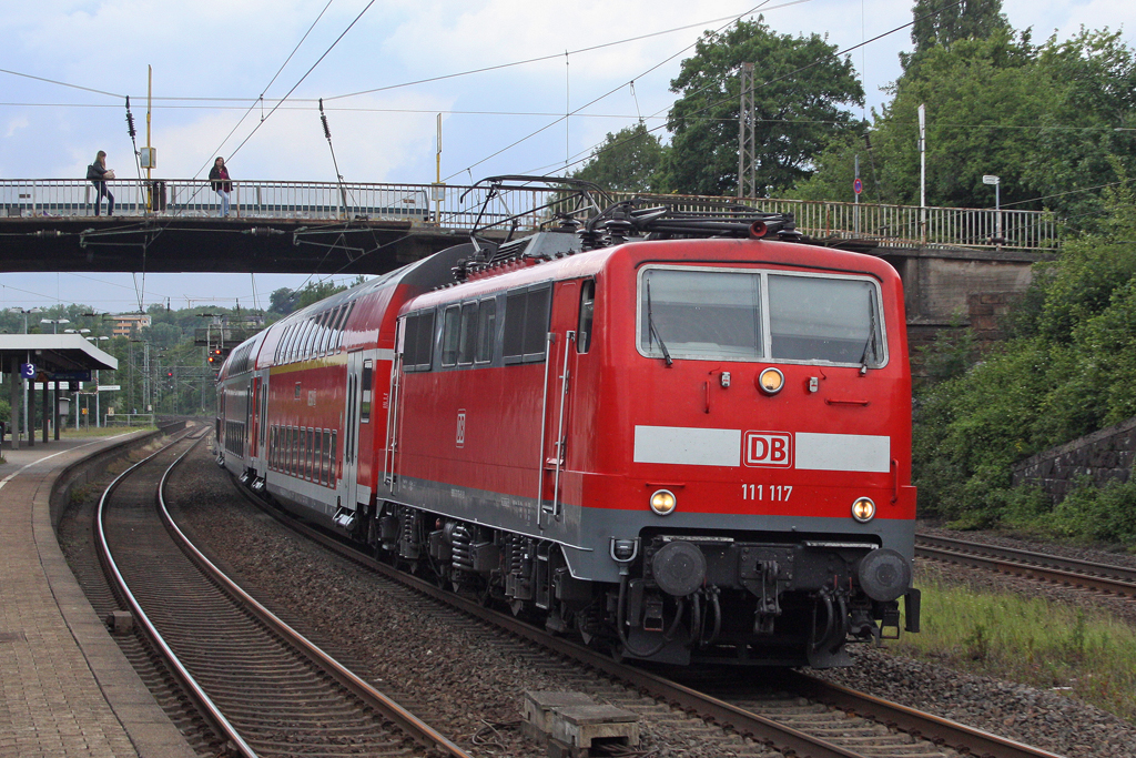 Die 111 117 in Wuppertal Sonnborn am 10,06,11