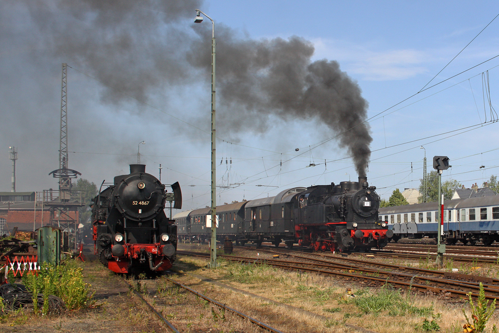 Die 52 4867 und 184 DME in Darmstadt-Kranichstein am 03,06,11
