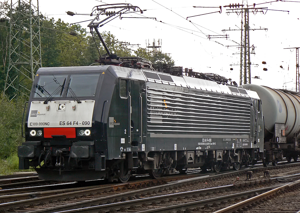 E189 990NC / ES 64 F4-090 in Gremberg am 18.09.2010