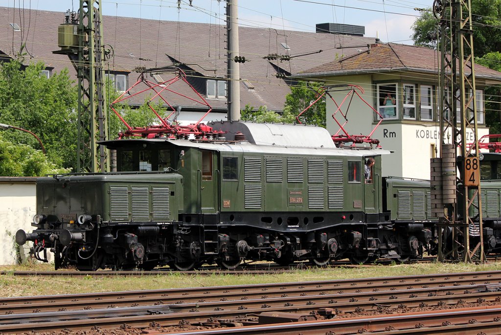 E94 279 bei der Lokparade im DB Museum Koblenz am 02.06.2012
