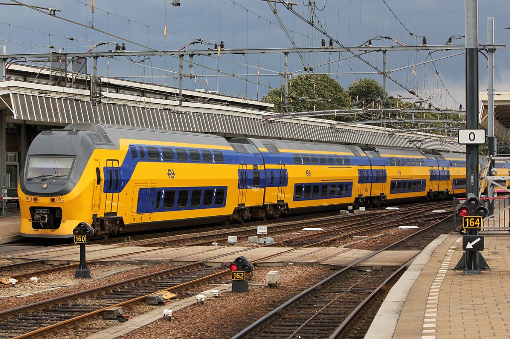 Ein Doppelstock Nahverkehrszug in Venlo/NL am 18.07.2011
