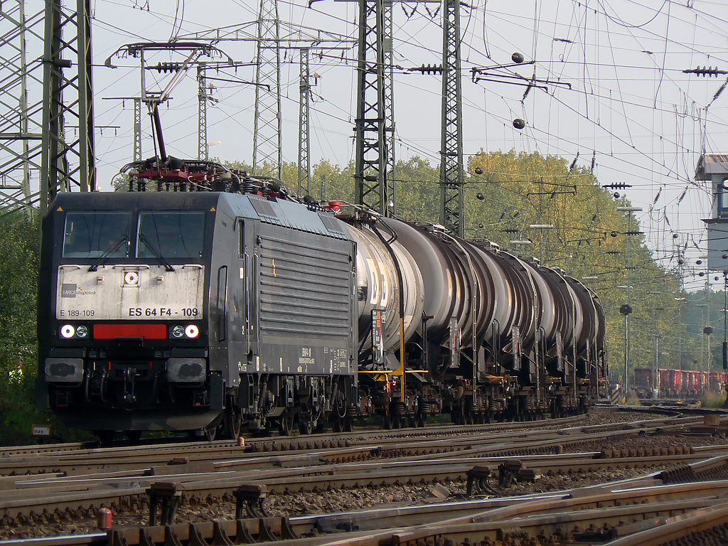 ES 64 F4-109 in Gremberg am 07.10.2010