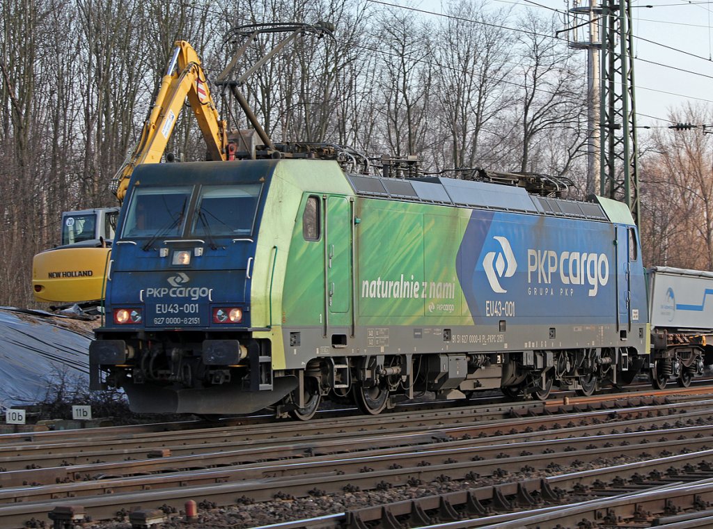 EU43 001 der PKP Cargo mit Fotowolke in Gremberg am 28.01.2011
