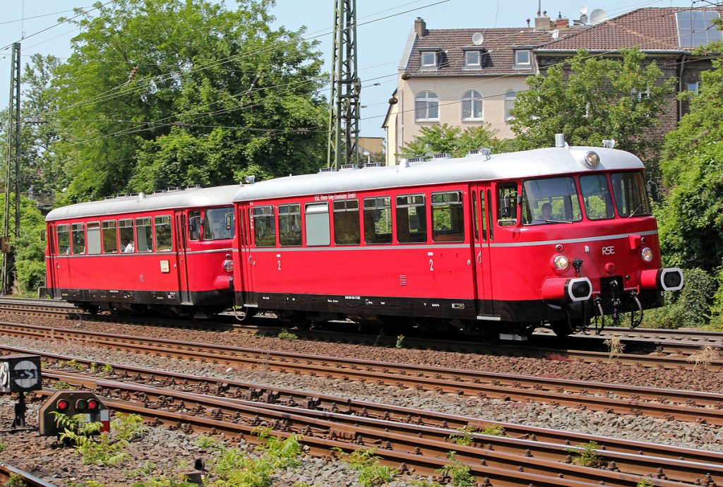 VT 23 & 25 der RSE kurz vor Bonn Hbf am 03.06.2011