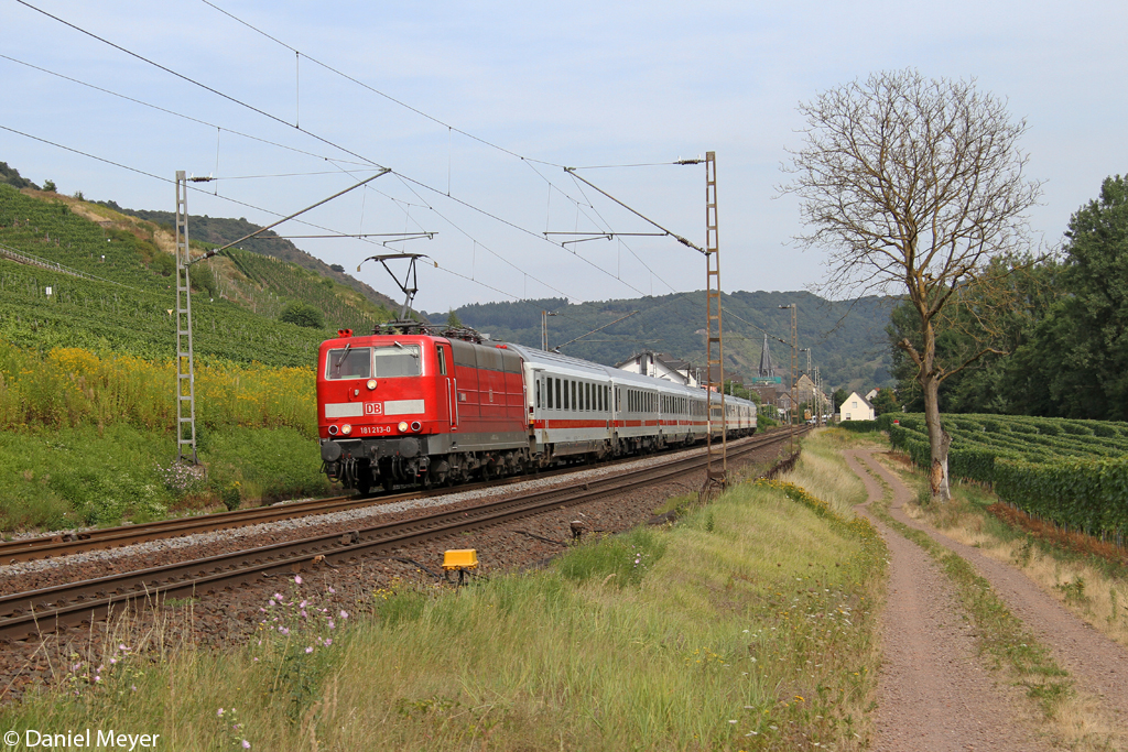 Die 181 213-0 in Pommern ( Mosel ) am 22.08.2013