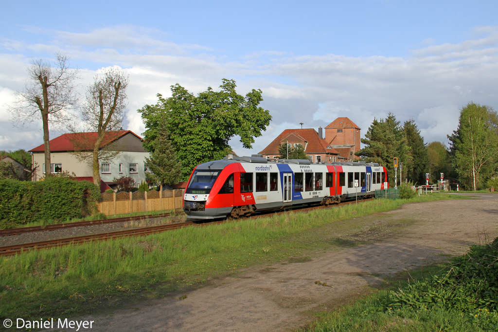 Die Nordbahn in Kummerfeld  am 12.05.2013