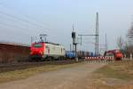 E 37 518 mit einem G�terzug Richtung K�ln am 06.04.13 in Porz-Wahn