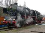 52 8134-0 der Eisenbahnfreunde Betzdorf nach ihrer Ankunft im RIM im ehem. BW Kln Nippes am 11.12.2010