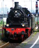 78 468 (Pt 37.17) - Preuische T18 mit Personenzug fhrt am 22.05.2008 (Himmelfahrt) in den Hbf Hagen ein.