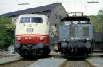 BR 103/79694/im-bw-wrzburg-warten-die-103 Im Bw Wrzburg warten die 103 224 und 194 574 auf ihren nchsten Einsatz. 18.9.1983