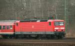 BR 143/122768/143-866-2-abgestellt-mit-beiden-buegeln 143 866-2, abgestellt mit beiden Bgeln am Draht! Aufgenommen am 19.02.11, im Bahnhof Treuchtlingen.