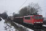 BR 155/114228/155-024-mit-einem-gueterzug-in 155 024 mit einem Gterzug in Ahlten am 04.01.2011
