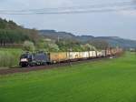 182 533 kam mit dem transped TXL-Zug aus Wrzburg.
Aufgenommen im Maintal bei Wernfeld am 21.04.2010.