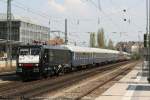 Sonderzug der IGE Bahntouristik mit frisch gerevter ES64F4 087(189 987)von Italien auf dem Weg nach Magdeburg,in Mnchen-Heimeranplatz