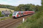 Der 422 061-2 als S9 nach Wuppertal in Wlfrath Oberdssel am 12,09,11