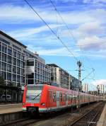 Wegen den Bauarbeiten am Stuttgart Hbf fhrt der S-Bahn Triebzug 423 515 Oberirdisch ein und lsst am 16.09.2010 wegen einer Umleitung einen Halt im S-Bahn Netz aus.