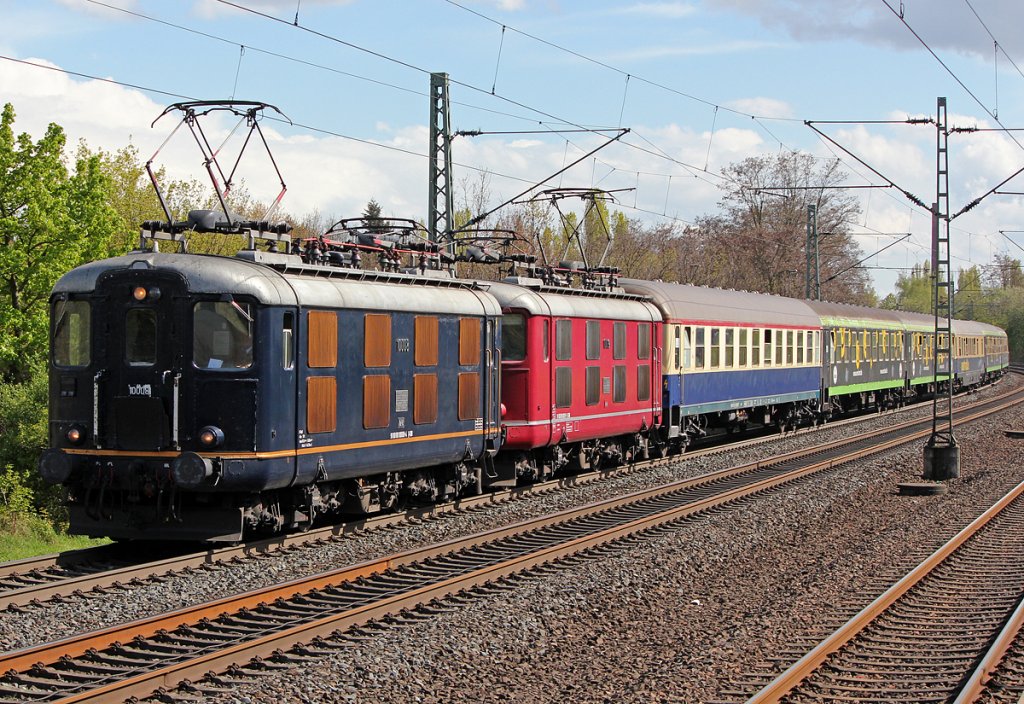 10008 & 10019 der Centralbahn am Hetzerather in Kln Stammheim am 22.04.2012
