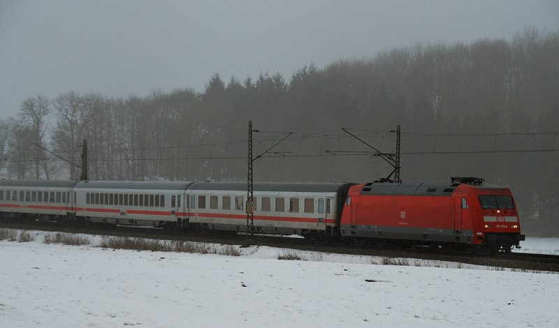 101 031-3, aufgenommen am 24.01.10, bei Westerstetten, Strecke Stuttgart-Ulm.