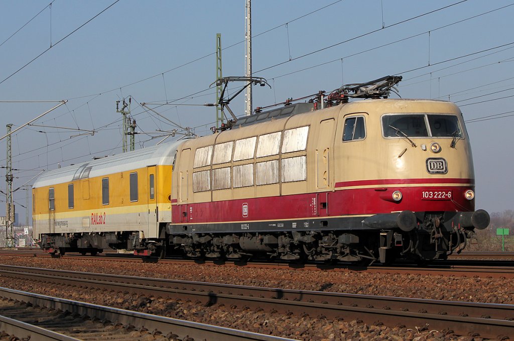 103 222-6 mit Messwagen zwischen Köln Porz und Porz Wahn am 22.02.2011
