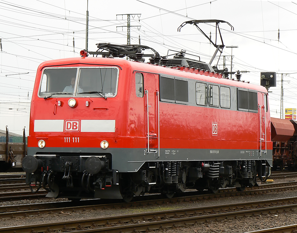 111 111 bei der Lokparade in Koblenz-Ltzel am 03.04.2010