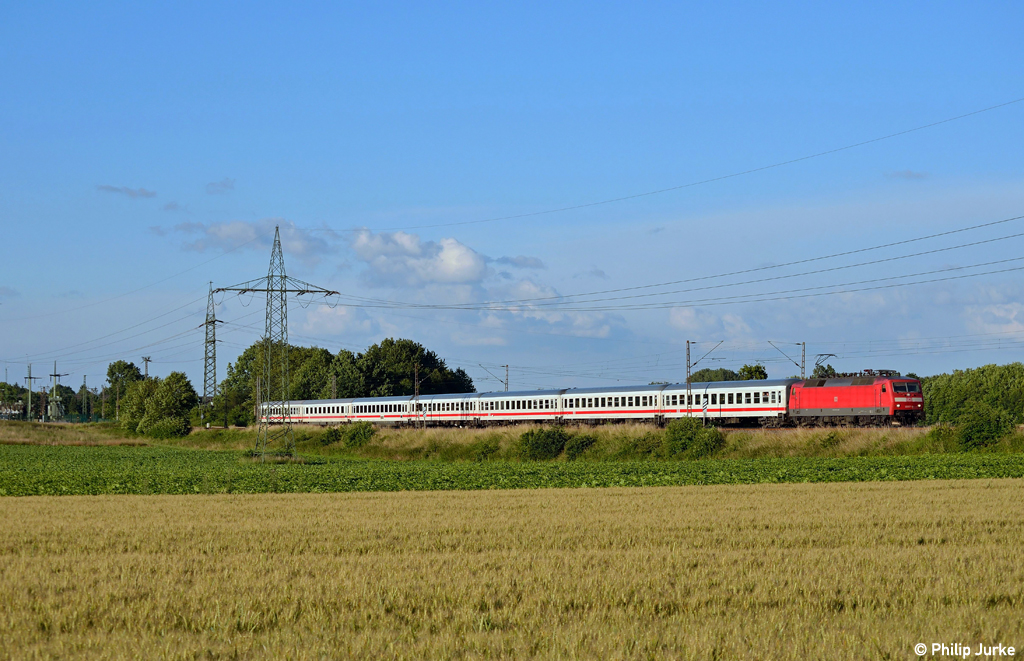120 157-3 mit dem IC 1919 nach Kln am 01.07.2012 in Wickrath.