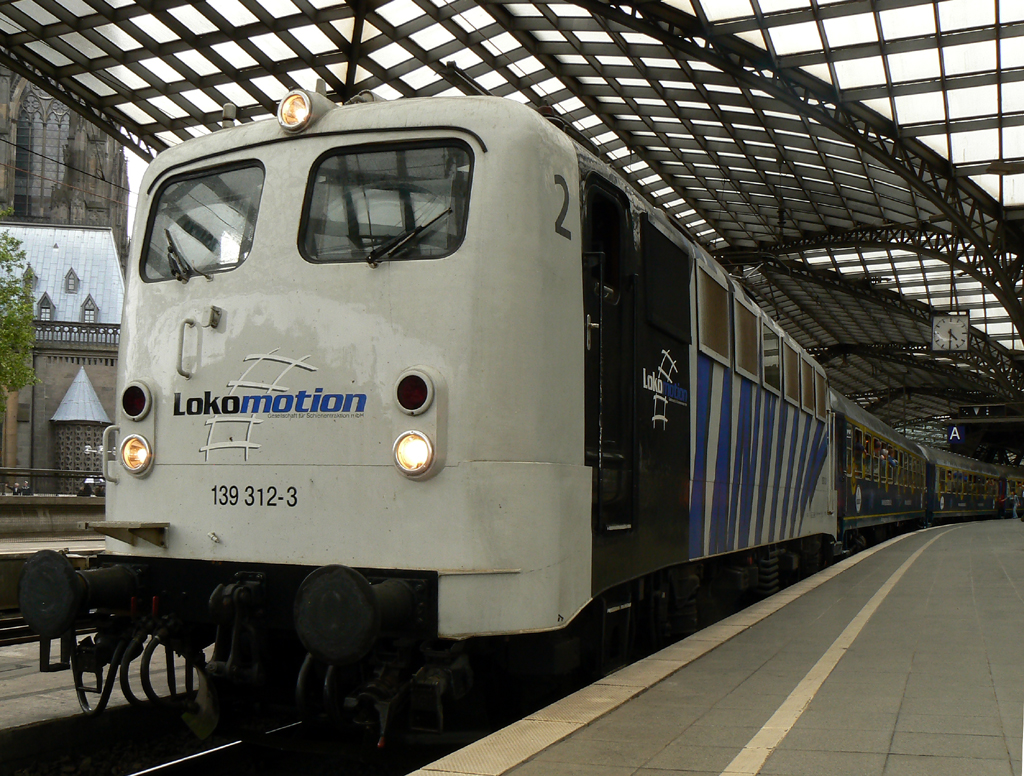 139 312-3  Locomotion  am Fun Express aus Hetzerath(Mosel) in Köln Hbf am 30.05.2010