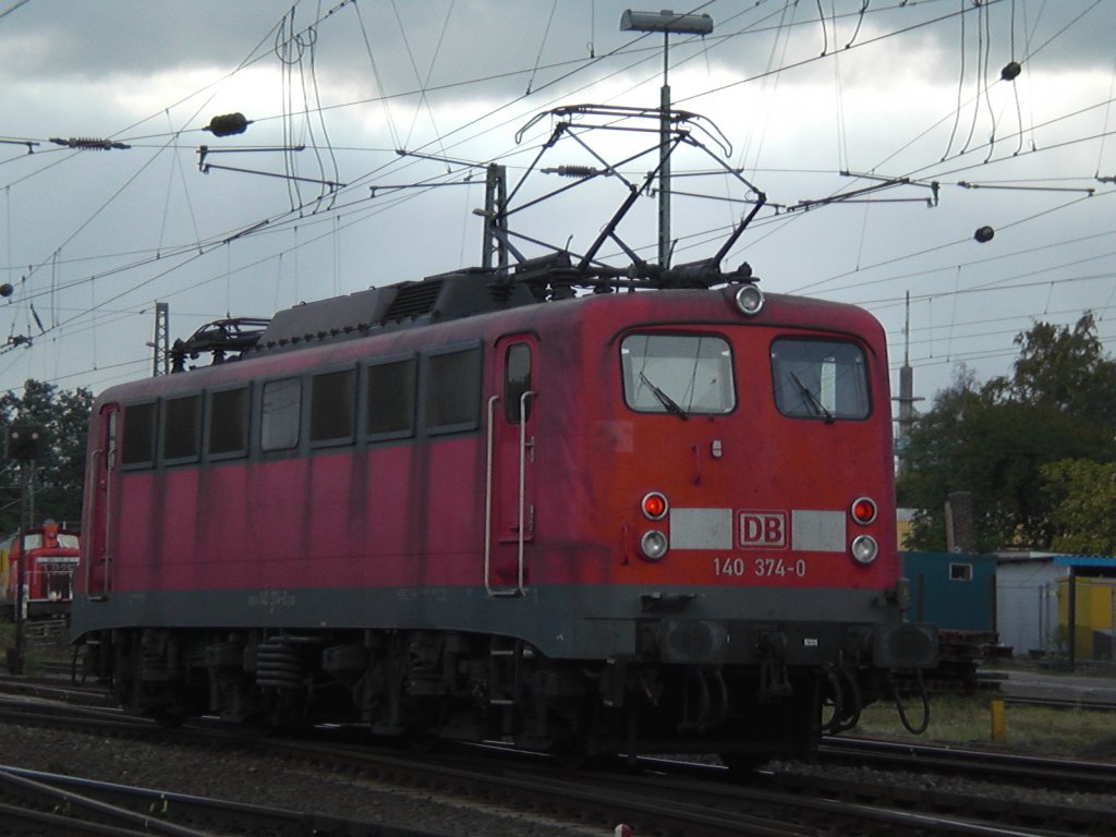 140 374-0 in Kln-Kalk.