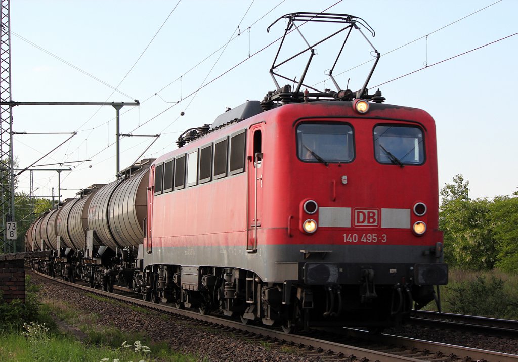 140 495-3 mit Kesselzug in Porz Wahn am 03.05.2011