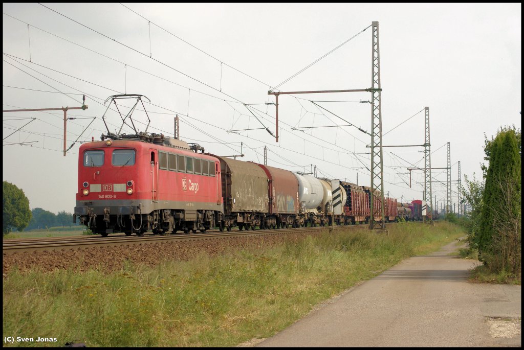 140 600-8 (DB Cargo) in Dedensen-Gmmer am 31.8.2012.
