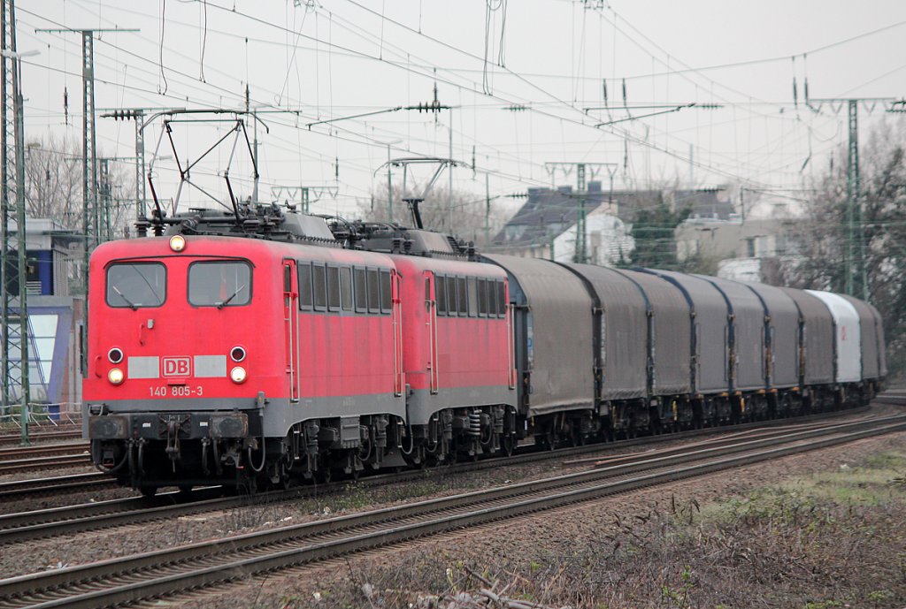 140 805-3 in Köln West am 26.03.2011