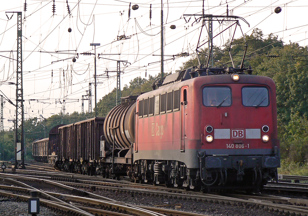 140 806-1 in Gremberg am 29.09.2010