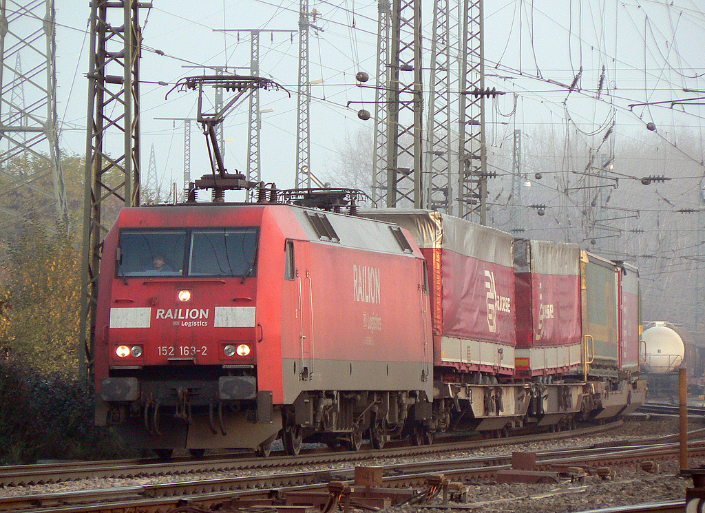 152 163-2 in Gremberg am 16.11.2010