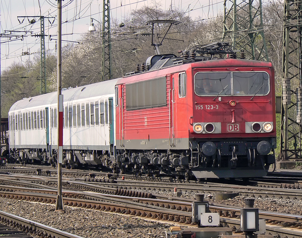 155 123-3 in Gremberg am 10.04.2010