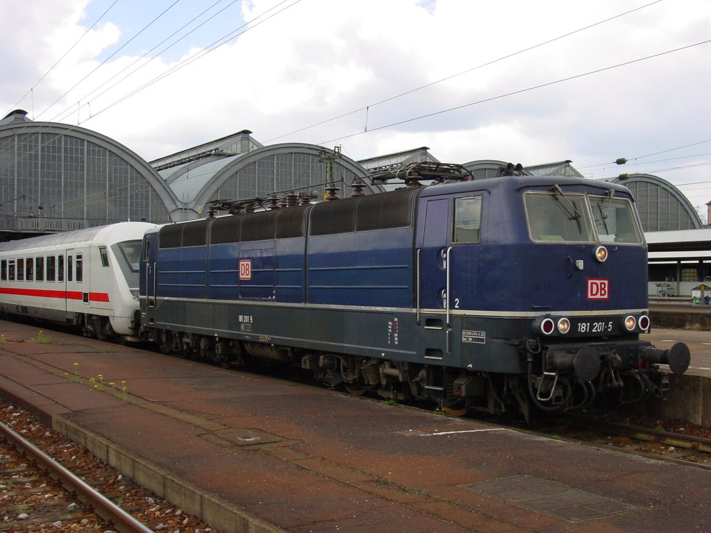181 201 mit IC in Karlsruhe HBF(29.04.2006)