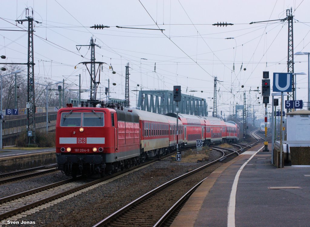181 204-9 (DB Fernverkehr) in Köln-Messe/Deutz am 3.3.2013.