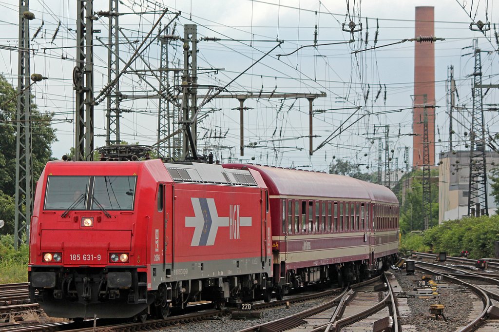185 631-9 der HGK mit einem Sonderzug von Mller Touristik aus Halle kommend in Dortmund Hbf am 19.06.2011