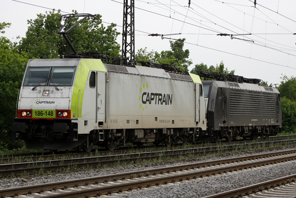 186-148 in Duisburg-Neudorf am 25.05.10