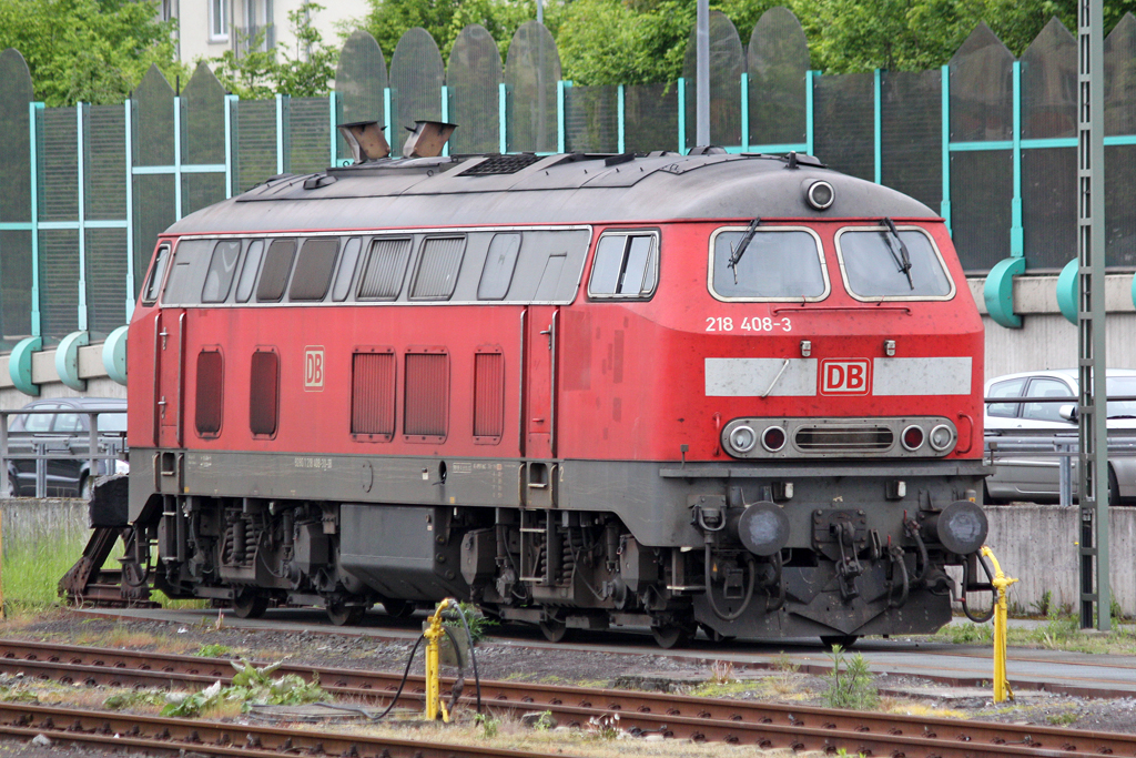 218 408-3 abgestellt in Koblenz Hbf am 14,05,10   *