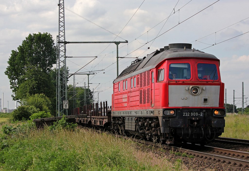 232 909-2 mit Stahlzug in Porz Wahn am 05.06.2012