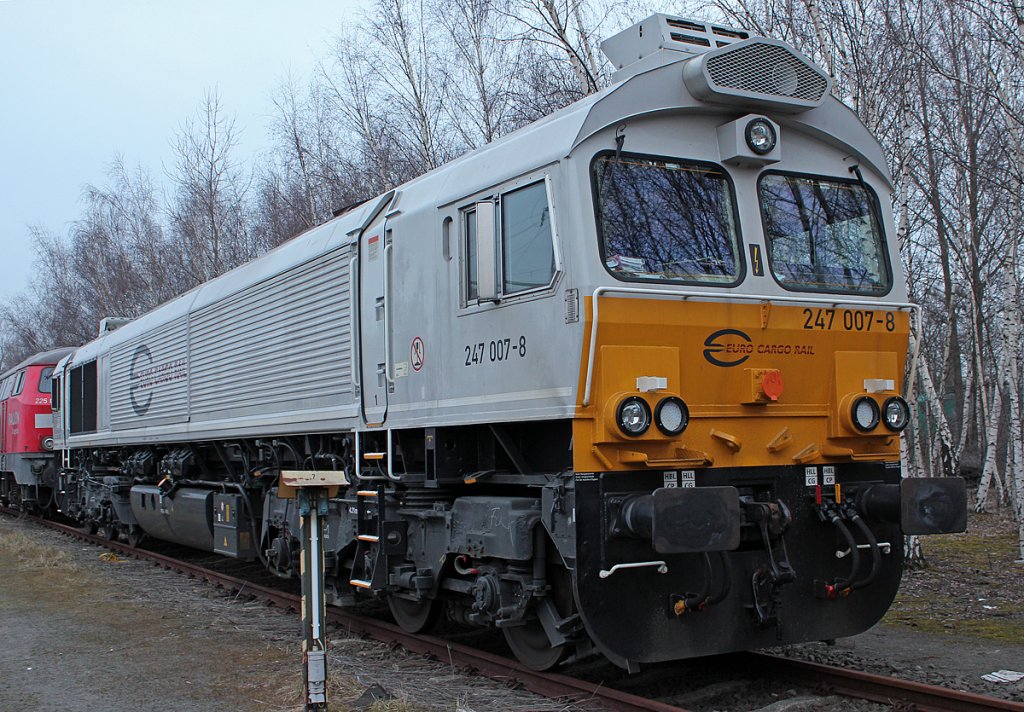 247 007-8 der Euro Cargo Rail in Gremberg am 12.03.2011