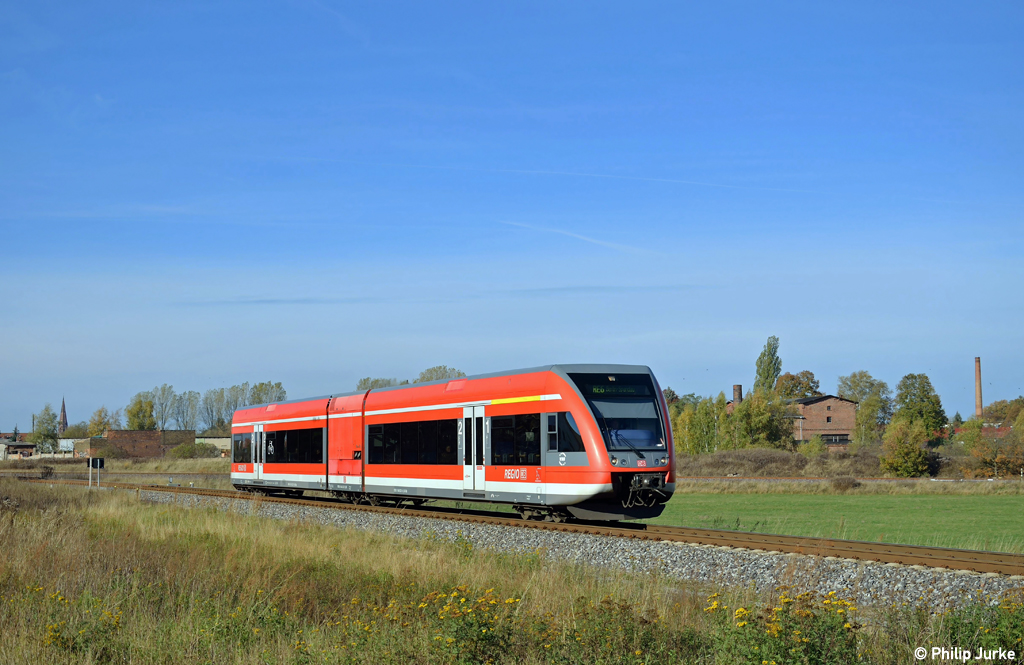 646 023-1 als RE 18627 von Wittenberge nach Berlin-Gesundbrunnen am 29.10.2012 in Pritzwalk.
