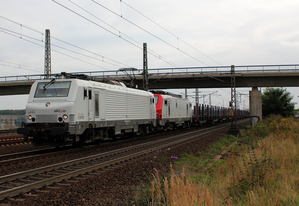 Akiem´s E37 511 mit E37 518(kalt) bei Porz(Rhein) am 03.09.2012